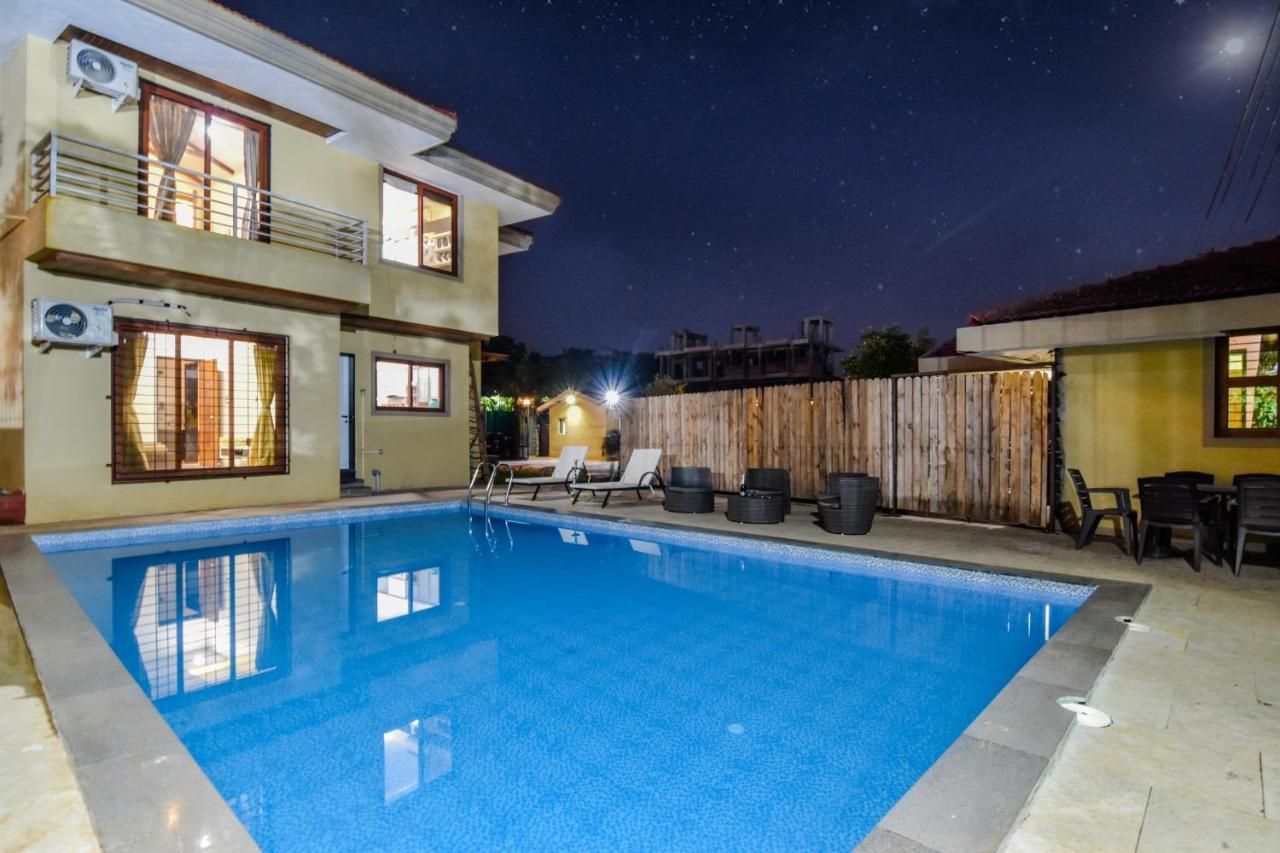 Lifeline Villas - Luxurious Taraangan 4 Mountain View Villa With Biggest Pool And Huge Open Area Lonavla Exterior foto