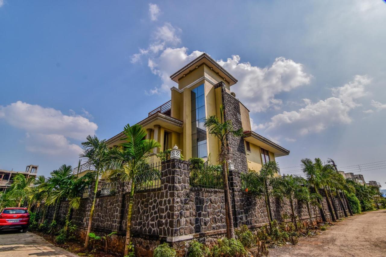 Lifeline Villas - Luxurious Taraangan 4 Mountain View Villa With Biggest Pool And Huge Open Area Lonavla Exterior foto